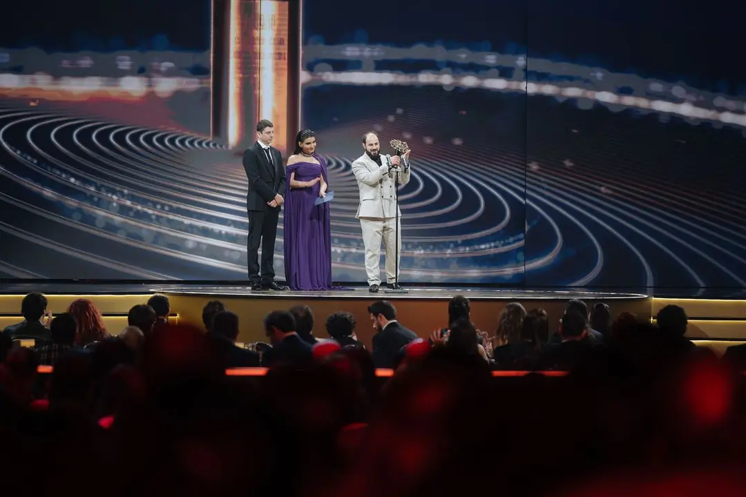 08ef214d-4635-43eb-b0e9-4811ba11e844